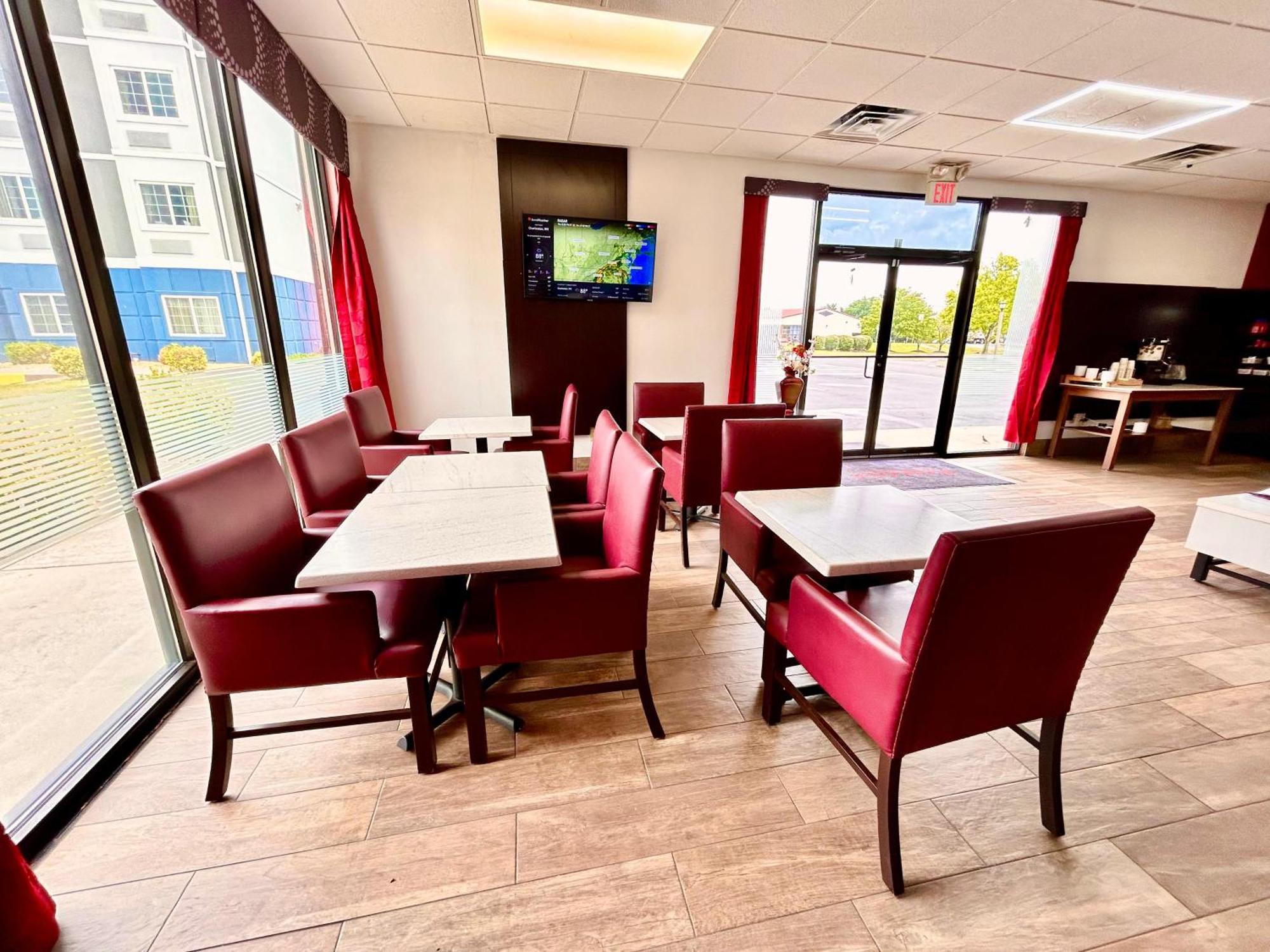 Motel Ramada By Wyndham Harrisonburg Extérieur photo